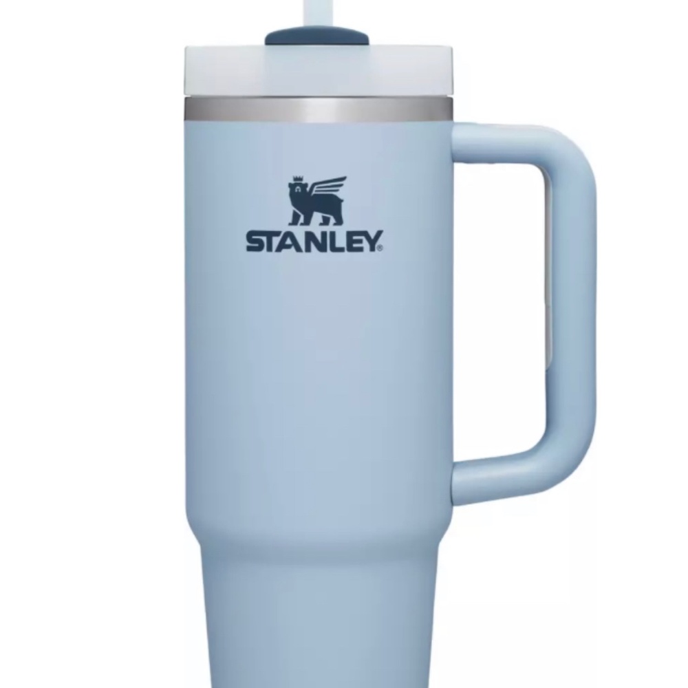 Stanley 30 oz  Tumbler with handle